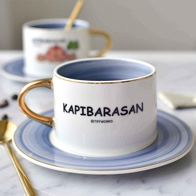 日本【水豚君KAPIBARASAN】漸變咖啡杯盤組(採菇趣)