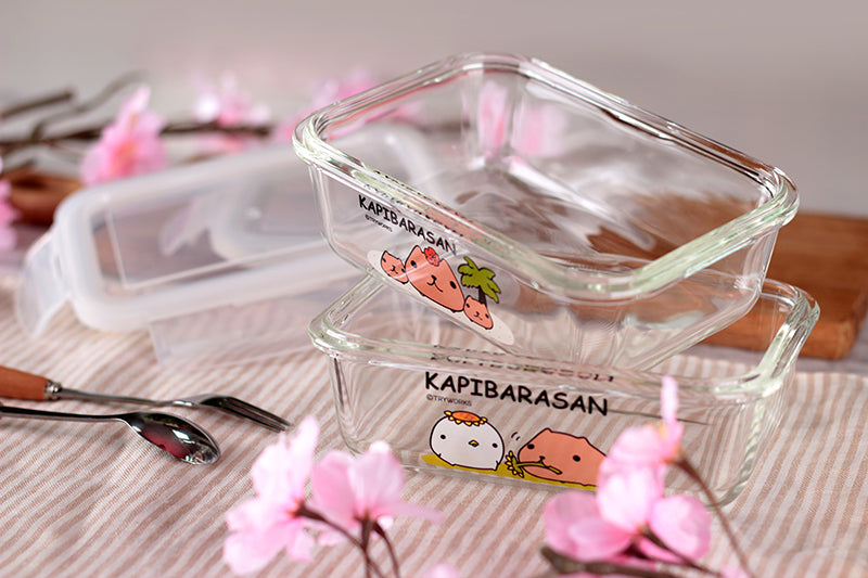 日本【水豚君KAPIBARASAN】 長形玻璃保鮮盒570ML－採菇趣